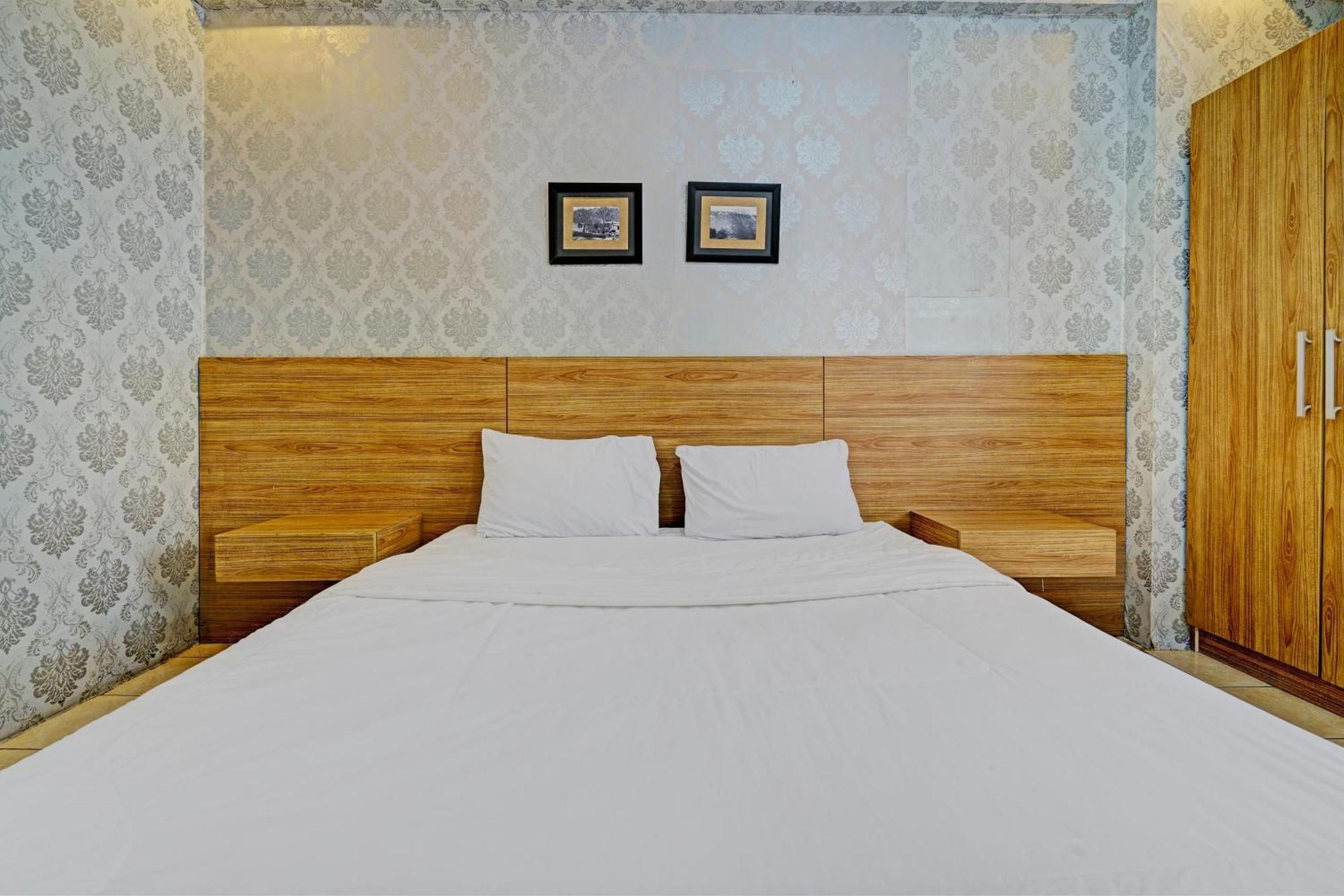 Oyo Life 93103 Apartement Gateway Cicadas By Fikri Room Bandung Exterior foto